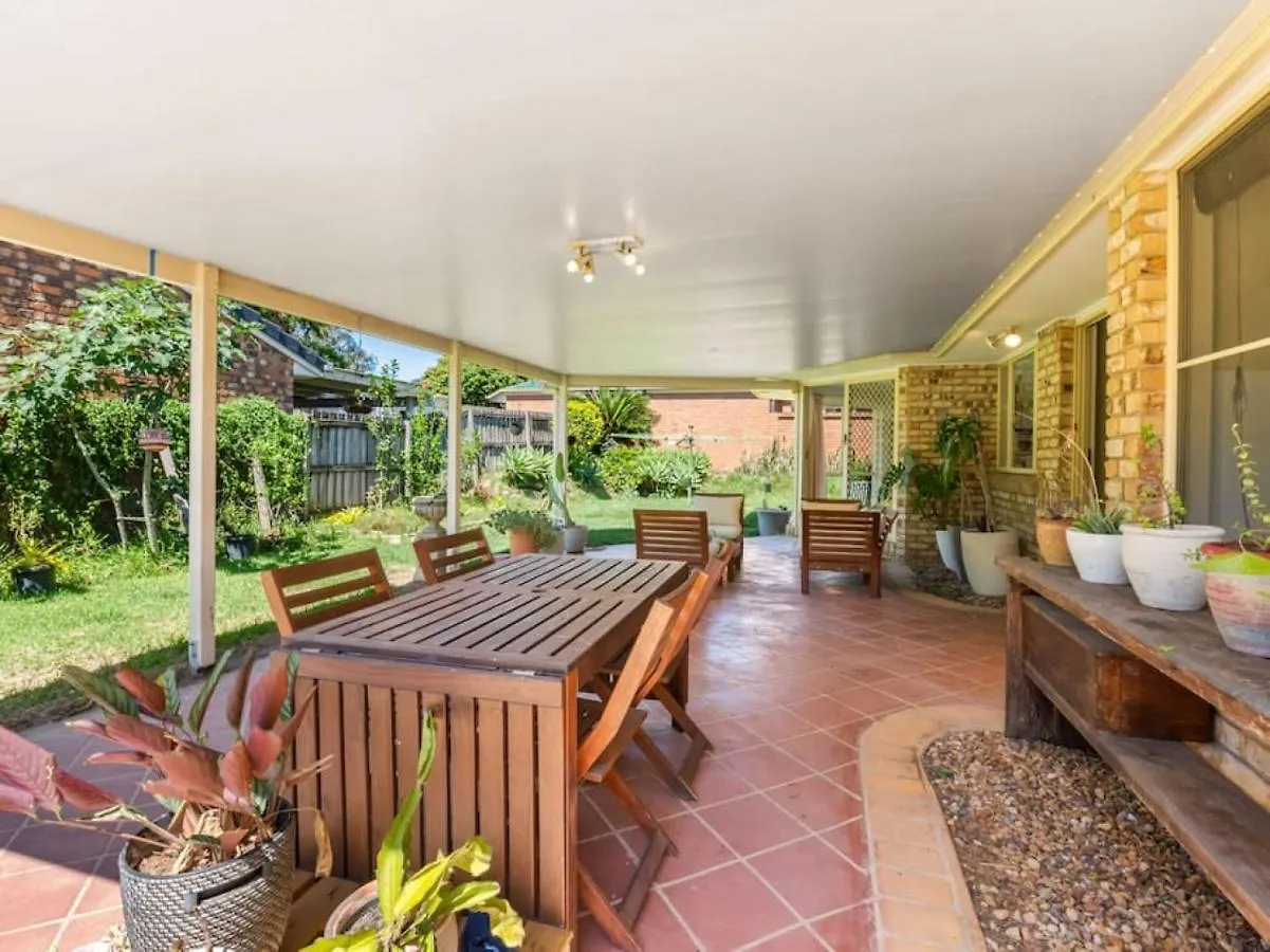 Spacious 4Br Family Retreat Near Mall At Forest Lake Doolandella Australia